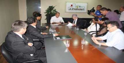 TRE-RO firma acordo de cooperação com a prefeitura de Ji-Paraná para o inicio do recadastramento...