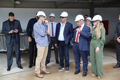 Atual e futuro presidentes acompanharam o andamento das obras do novo complexo, que reunirá sede...
