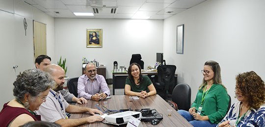 A reunião teve por objetivo discutir a “Jornada Tecnológica Profissional”, cuja realização está ...