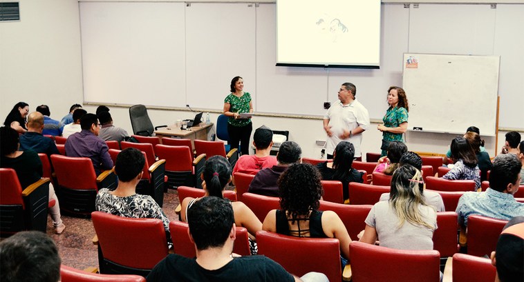 Fotografia da sala de treinamento,  onde foi realizado o curso de cidadania política