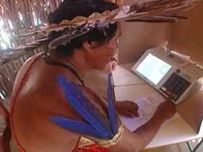 Índio_votando Índio Votando