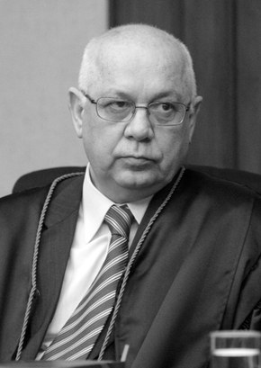 Ministro Teori Albino Zavascki Ministro Teori Albino Zavascki