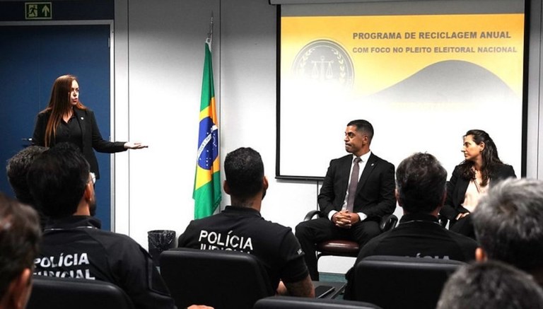 Curso nacional capacita policiais judiciais para atuar com segurança, prevenção e resposta rápid...