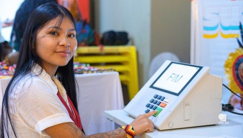 Há três décadas, a urna eletrônica transformou as eleições brasileiras com mais segurança, rapid...