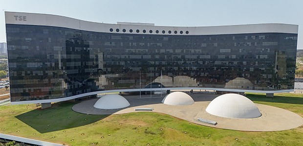 Concurso da Justiça Eleitoral: DOU publica resultado final da prova discursiva Candidatos também foram convocados para a avaliação biopsicossocial e para o procedimento de het...