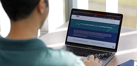 Prazo termina às 23h59 desta segunda-feira (30); premiação reconhece iniciativas em defesa do vo...