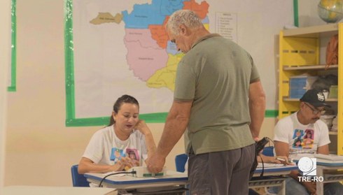 Serviço de consulta do TSE permite ao Instituto verificar o comparecimento às urnas.