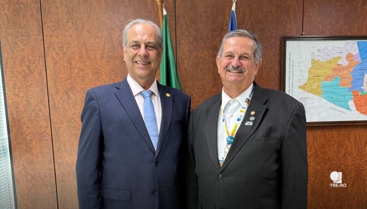 Encontro entre dirigentes reforça troca de experiências administrativas e compromisso com inovaç...